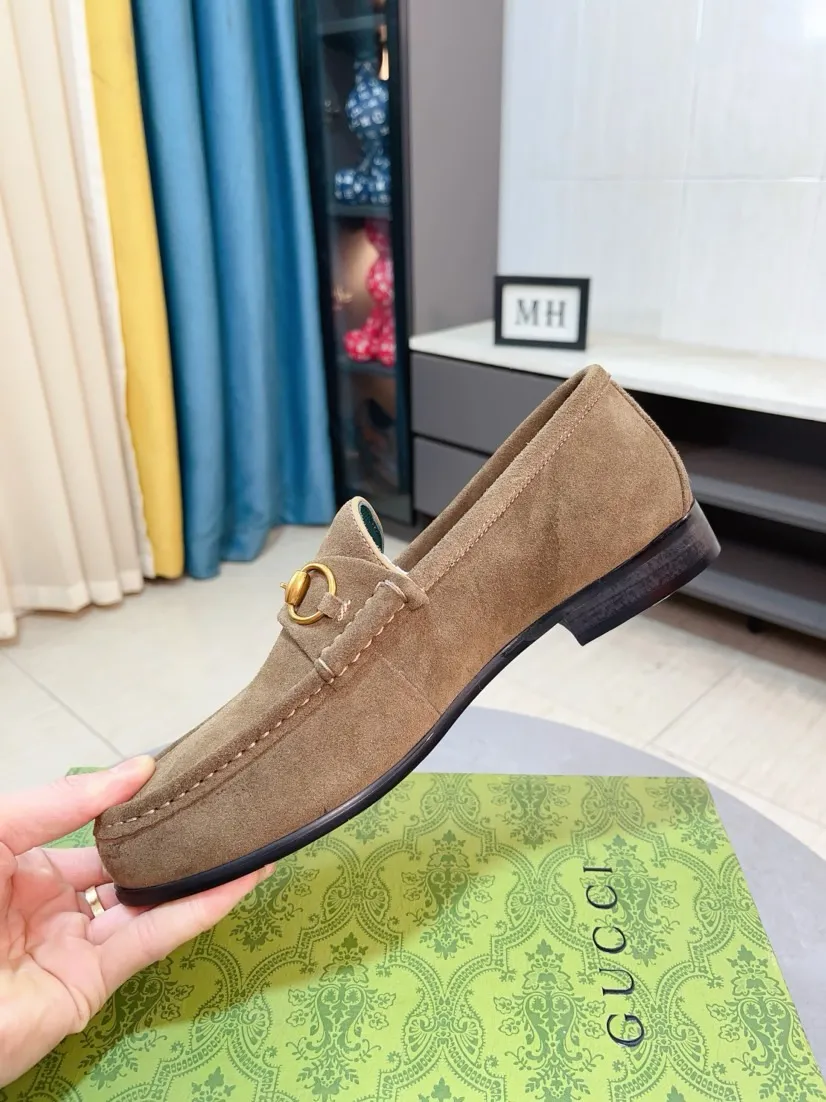 Men's Men's Shoes💰560🌹🌹[GUCCI] Gucci leather shoes are the most popular classic. Synchronized with the official website, the upper is made of Italian first-layer cowhide ➕cowhide lining, with unique brand and unique craftsmanship. Highlighting the hot style of the new year. Stop hesitating, stop wandering, get it now. Number: 38--44